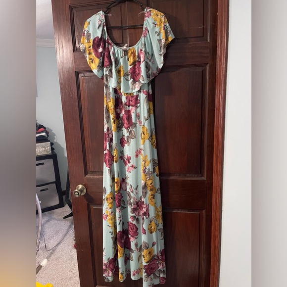 Pink blush Maternity dress - Picture 2 of 2